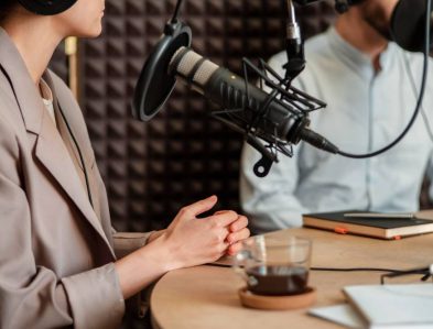 Apa Itu Podcast, Jenis, Manfaat, dan Aplikasi Untuk Membuatnya
